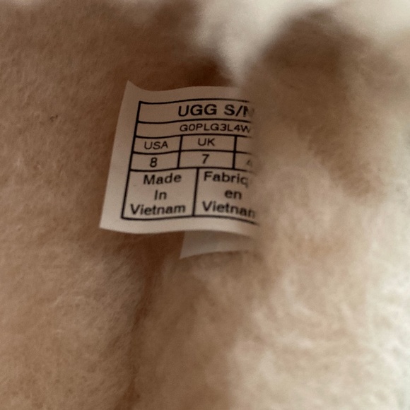 Ugg Gray Ascot Slippers - NWOT main image 9